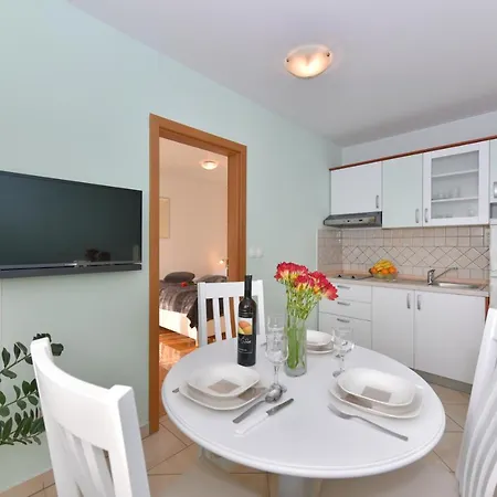 Apartment Gravic 1 *