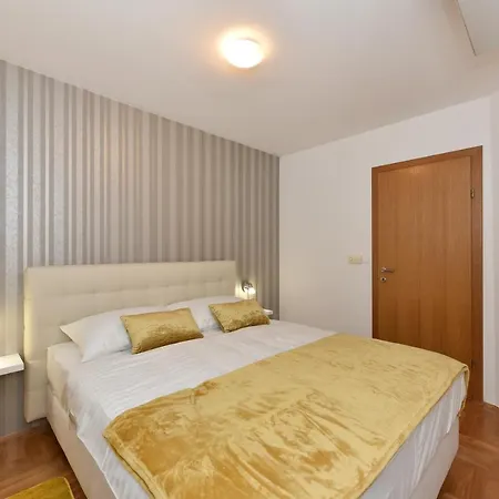 Apartamento Gravic 1